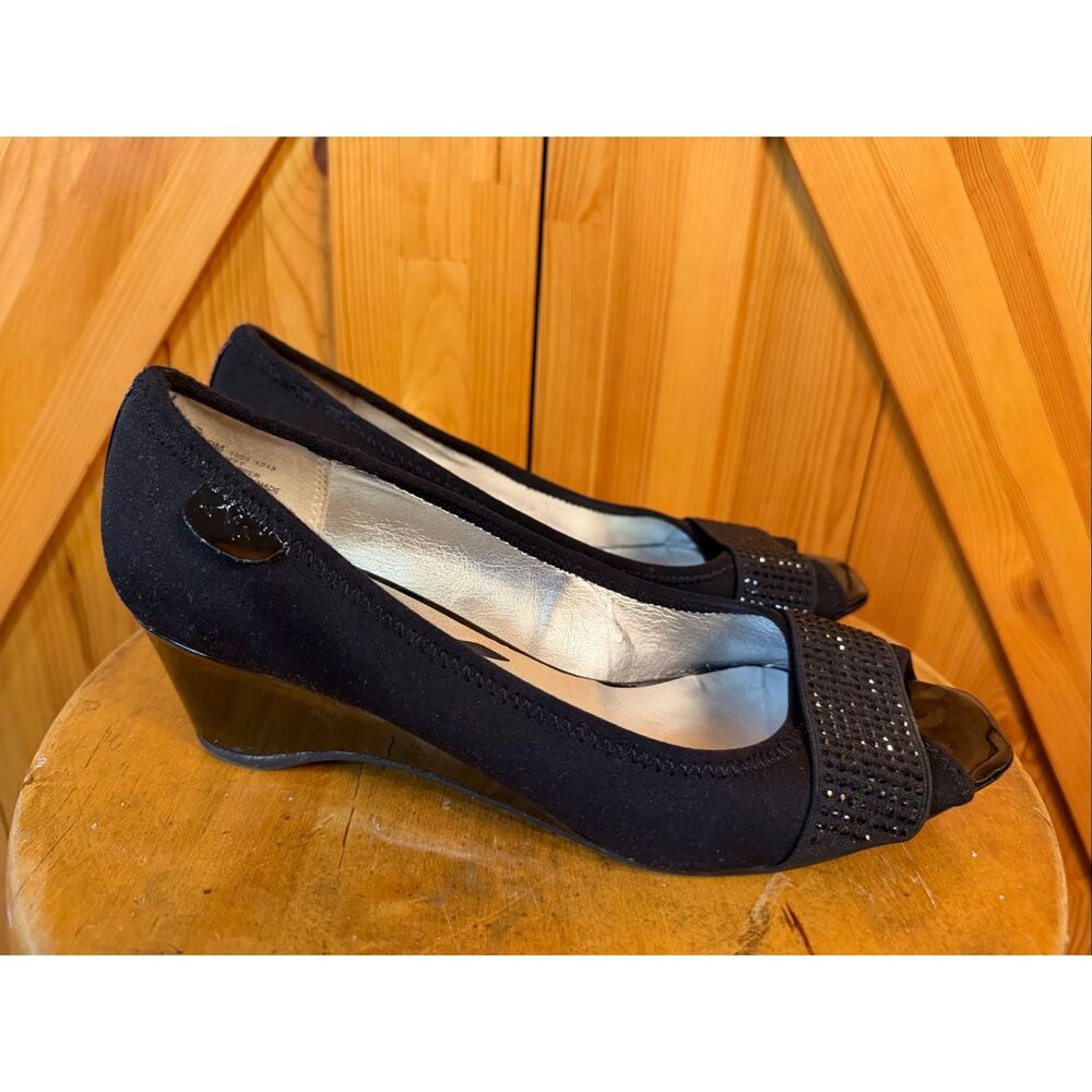 Anne Klein Sport Taffy open Toe Low Wedge Shoe size 9M